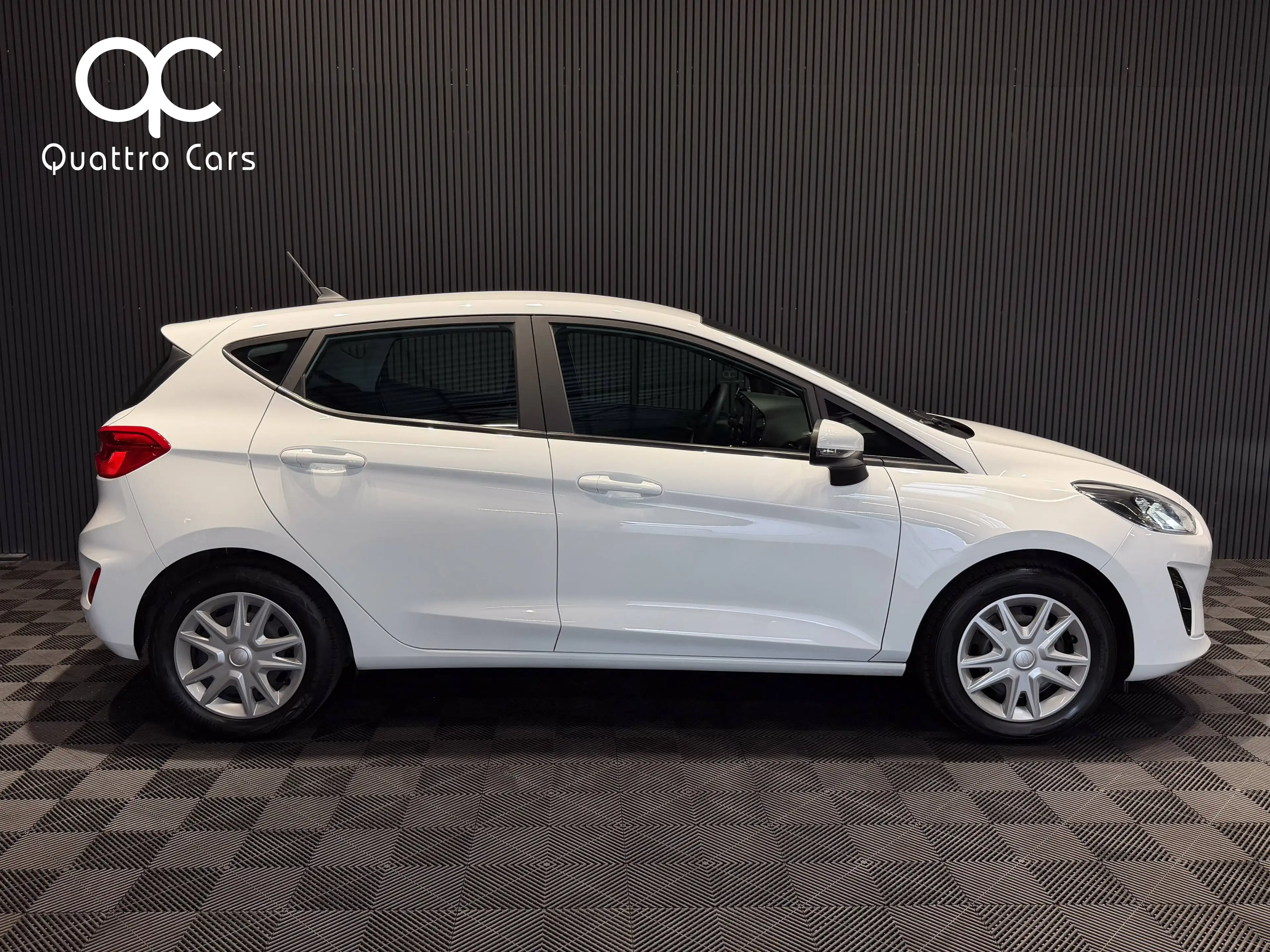 Ford Fiesta 1.1i * CAR PLAY * CLIM * 1ERE MAIN * CAPTEURS ARR — photo 5
