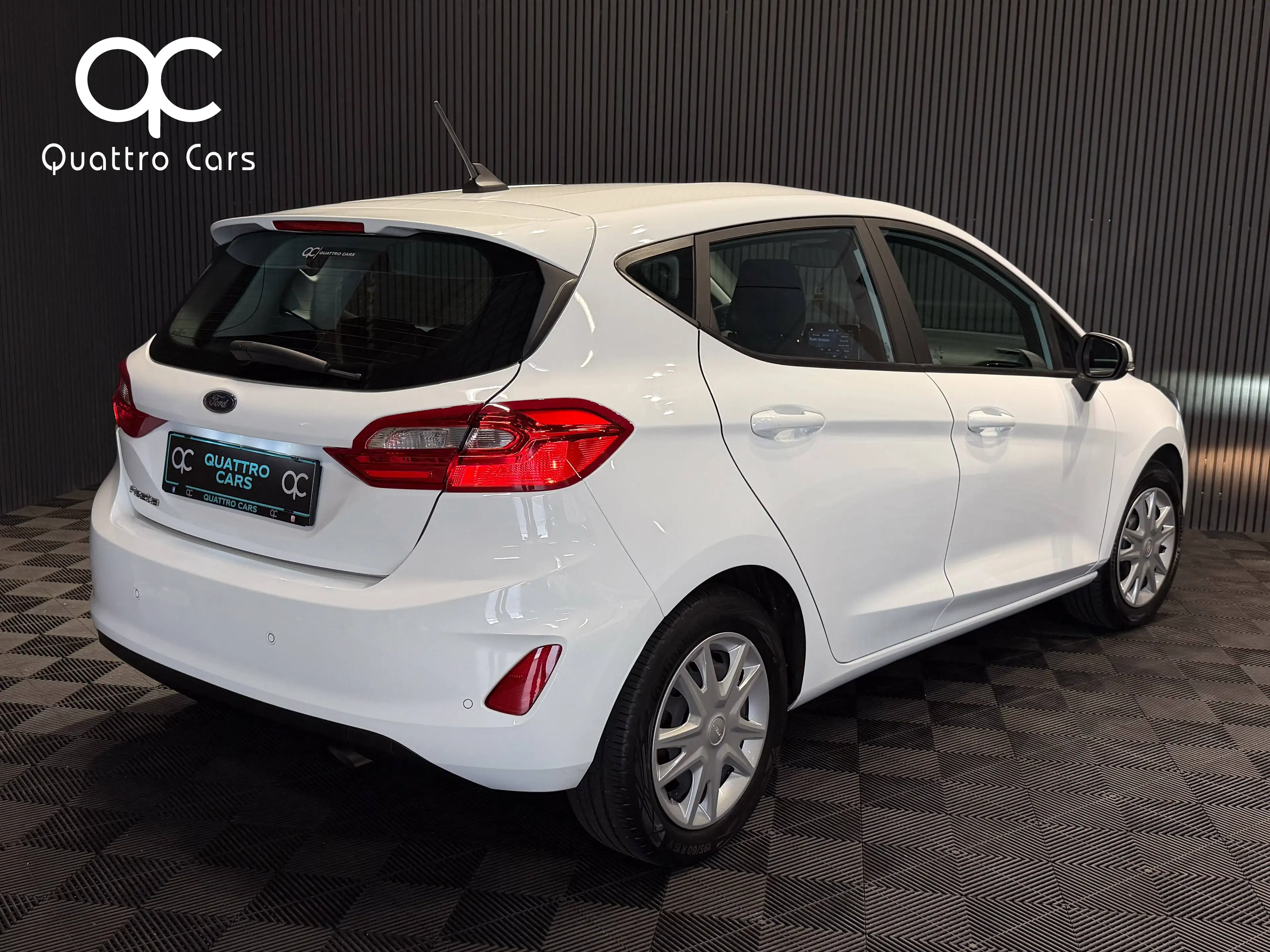 Ford Fiesta 1.1i * CAR PLAY * CLIM * 1ERE MAIN * CAPTEURS ARR — photo 7