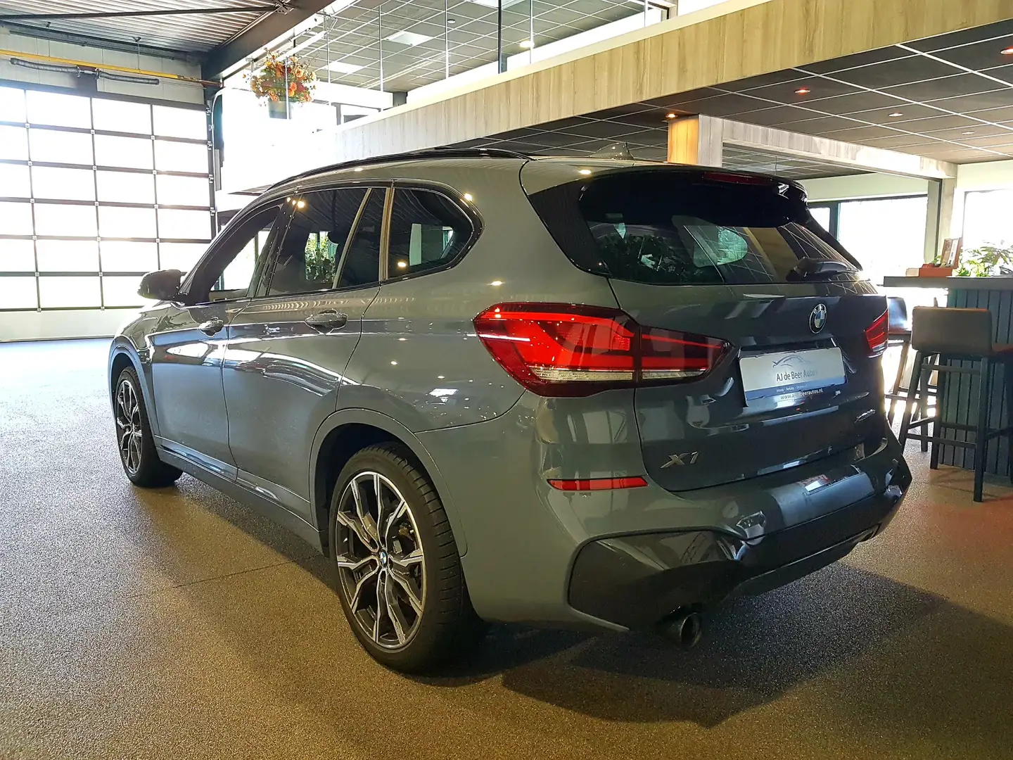 BMW X1 xDrive25e High Executive Panorama | HUD | Camera | Gris - 2