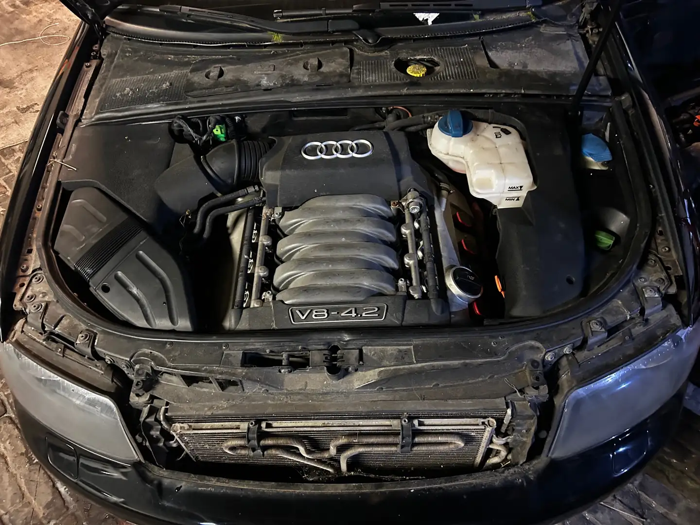 Audi S4 Avant 4.2 V8 Quattro Schwarz - 2