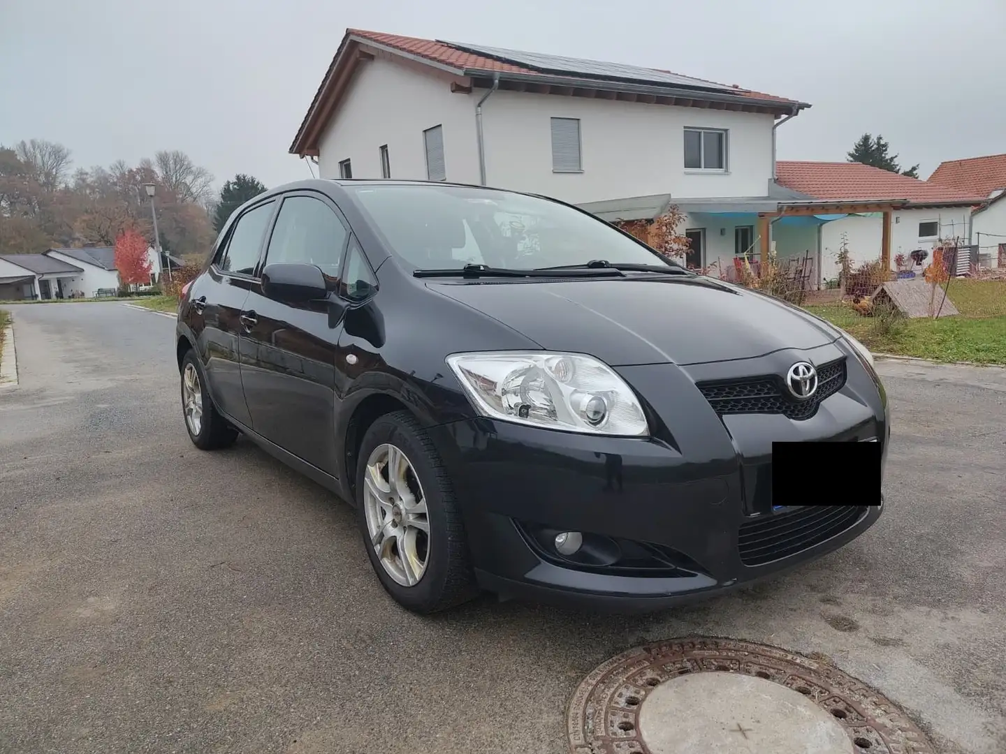 Toyota Auris Auris 5-Türer 1.6 VVT-i Luna Černá - 2