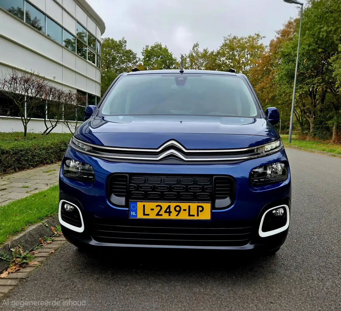 Citroen Berlingo 1.2 PureTech Feel. Clima.PDC.Carplay Blauw - 2