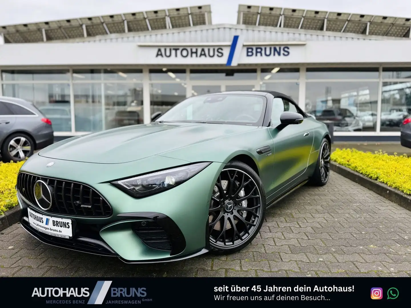 Mercedes-Benz SL 43 AMG PREMIUM PLUS & NIGHT, Aerodynamik, V8-Styling, HUD Grün - 1