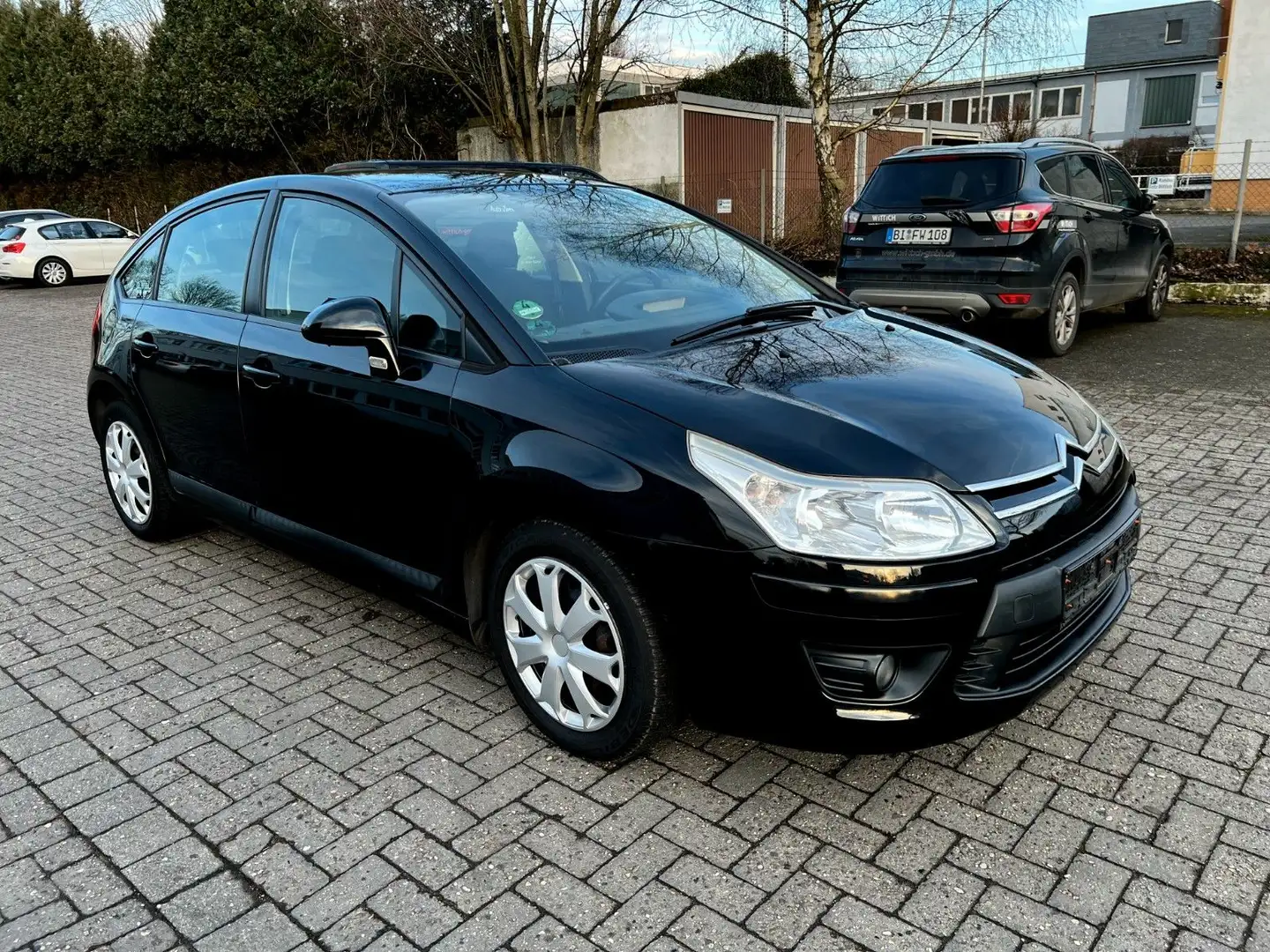 Citroen C4 Lim. Tonic "NEU TÜV, 2.HAND" Schwarz - 2