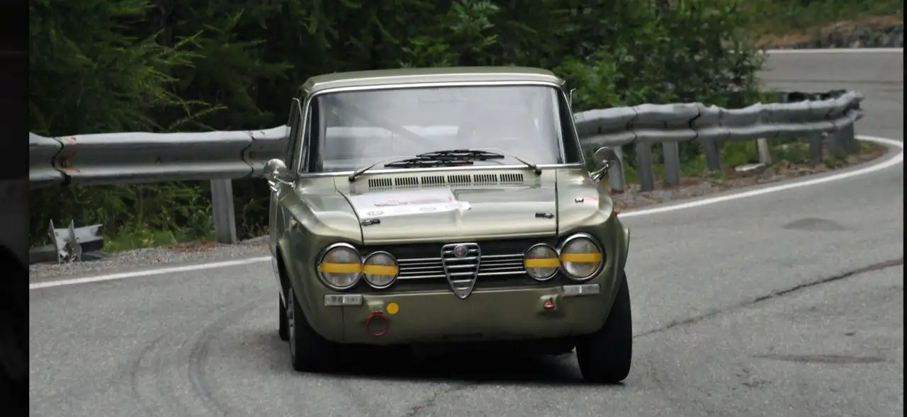 Alfa Romeo Giulia RR, foto 3