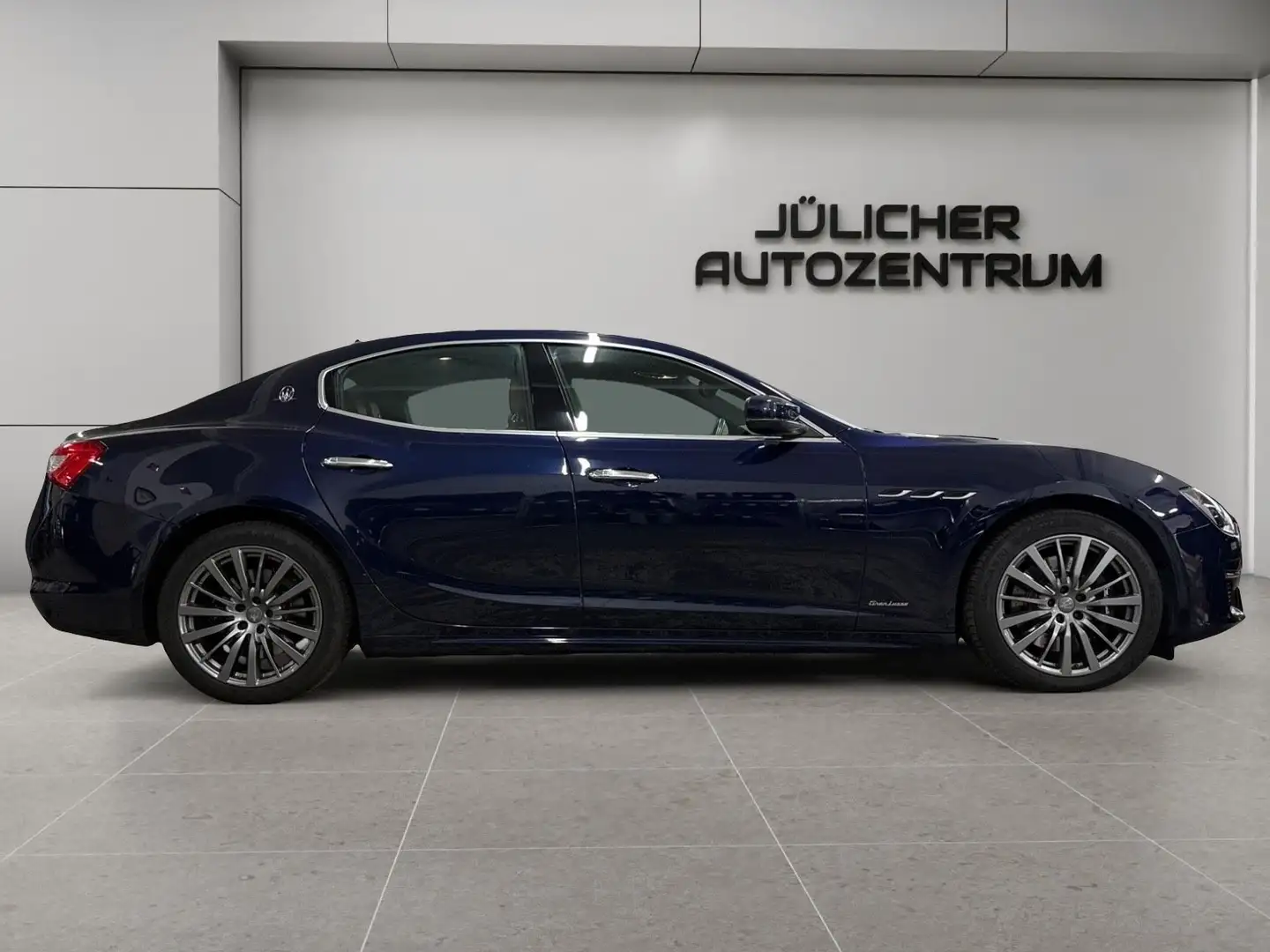 Maserati Ghibli GranLusso S, 1.Hand, Frische Inspektion Blau - 2