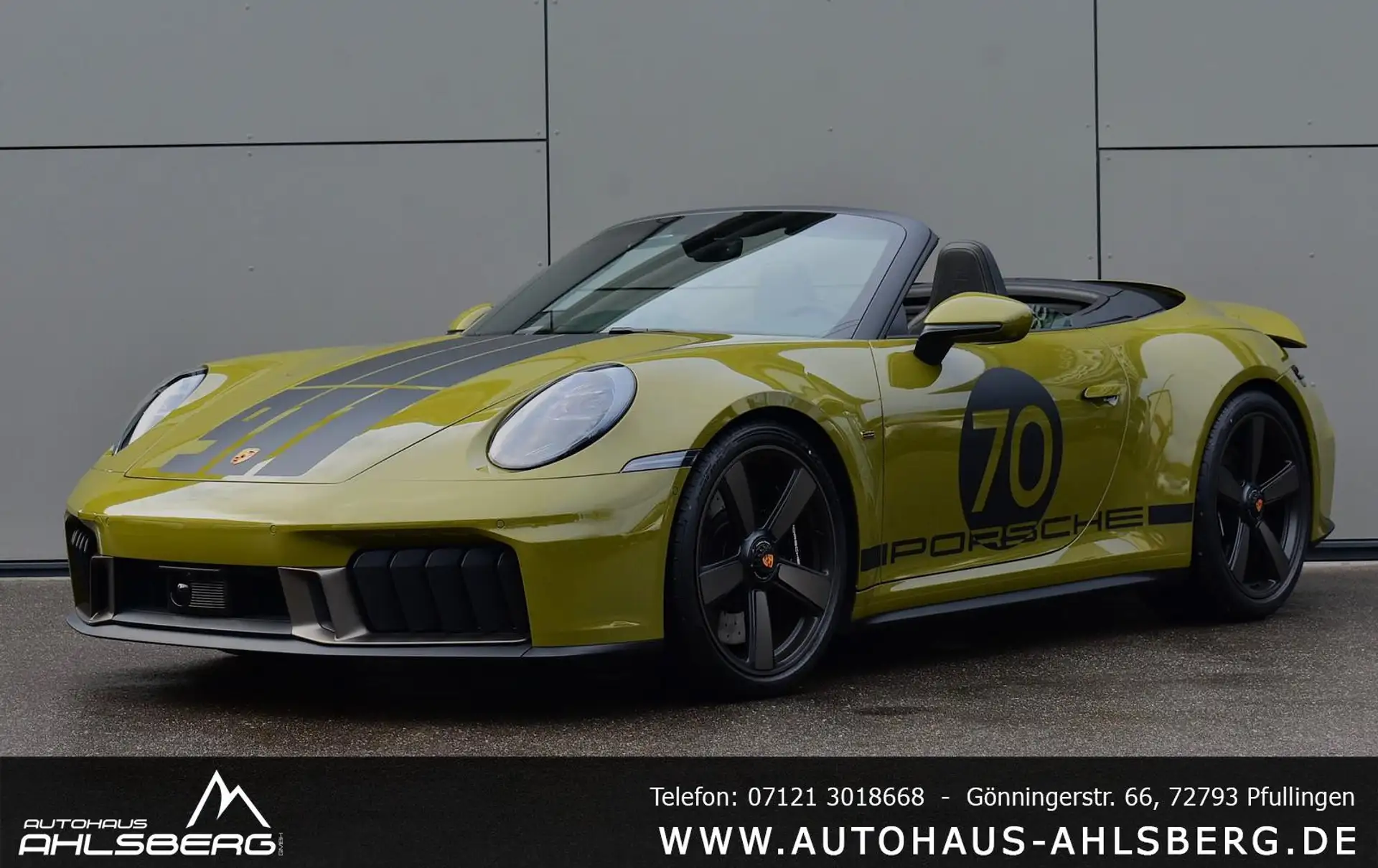 포르쉐 911 Carrera GTS Cabriolet 2026 옐로 사진 1