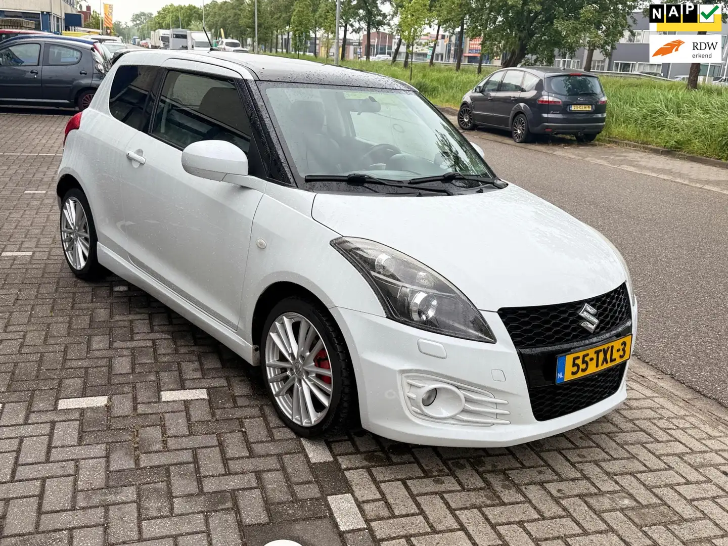 Suzuki Swift 1.6 Sport(( leder/stoelverwarming))) Bílá - 1