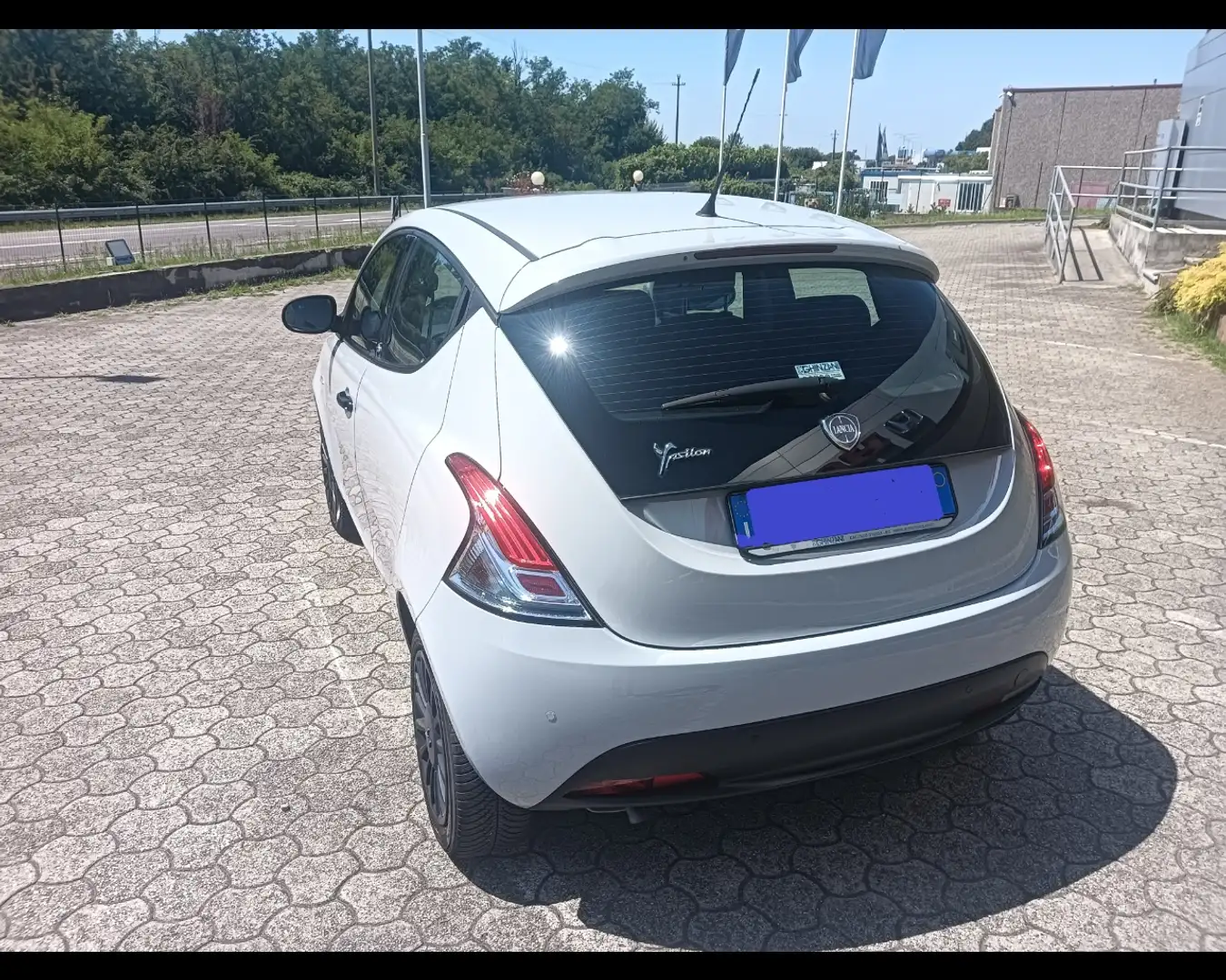 Lancia Ypsilon 5 Porte 1.2  Elefantino Grigio - 2