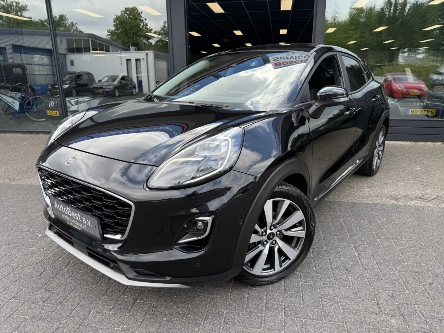 Ford Puma titanium Schwarz - 1
