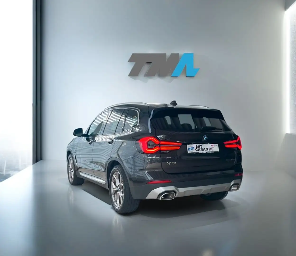 BMW X3 xD30e LASER PANO KAM HUD HiFi Gris - 2