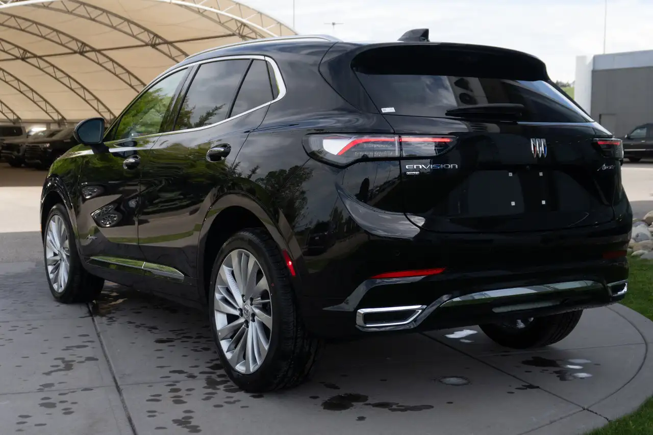 Buick Envision photo Buick Envision