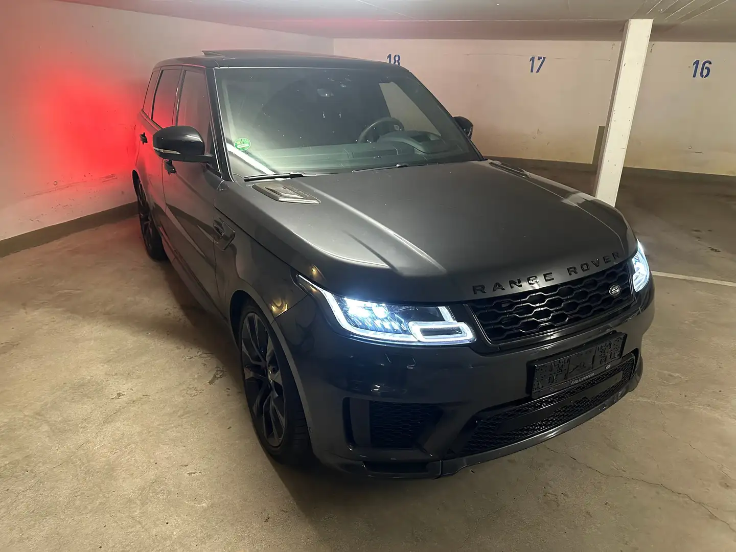 Land Rover Range Rover Sport Range Rover Sport P400 3.0 HST Schwarz - 1