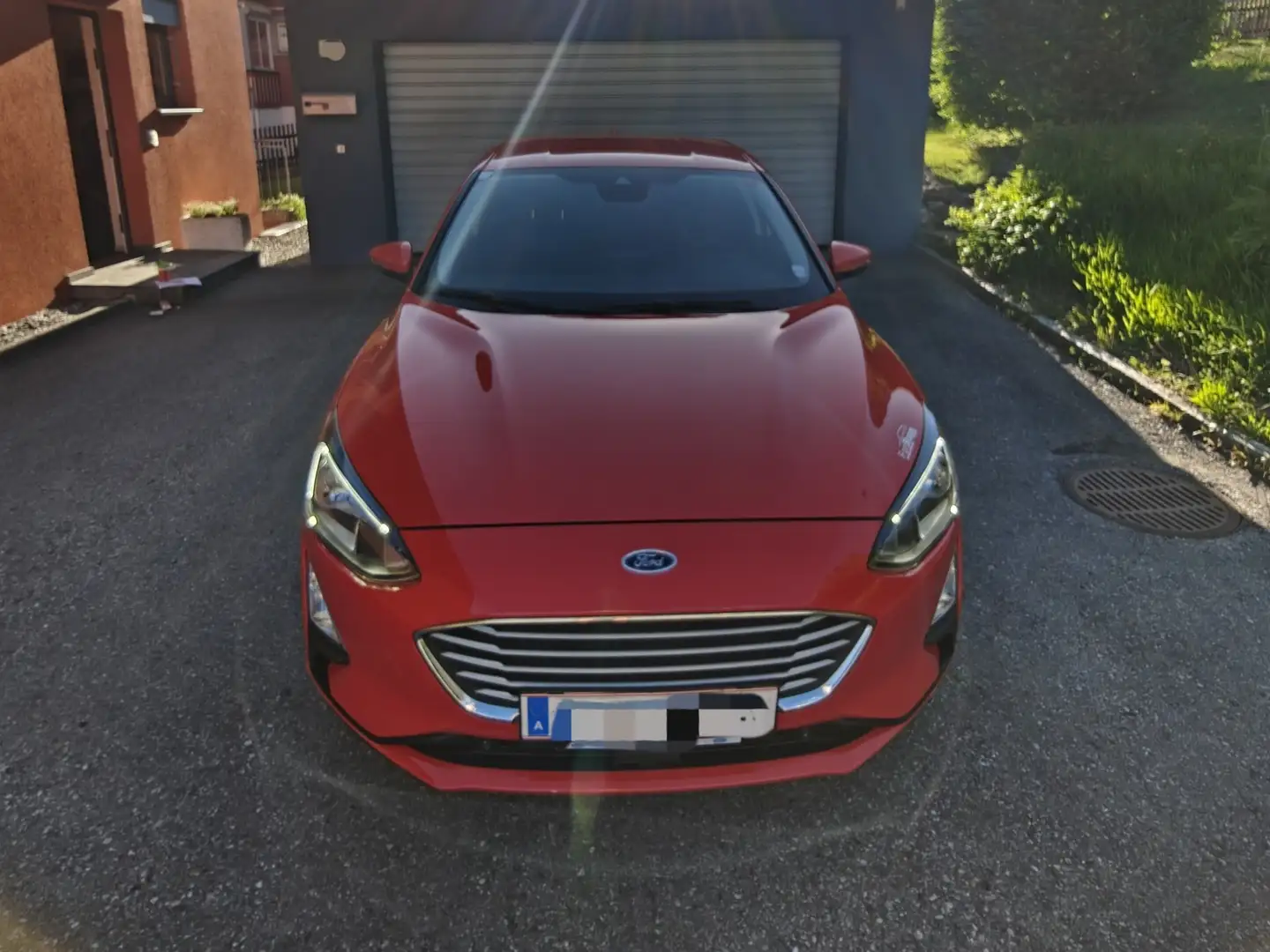 Ford Focus 1,0 EcoBoost Cool & Connect Rot - 1