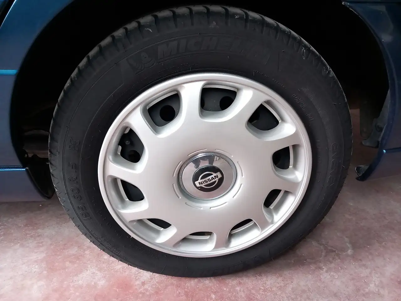 Nissan Primera 5p 2.0 td SE c/CL, foto 9
