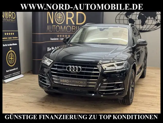 Audi Q5 55 TFSI e QU.S-tronic Design Selection Matrix Desi