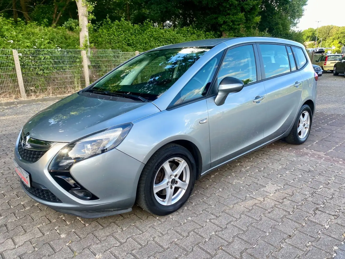 Opel Zafira Tourer Selection/Scheckheftgepflegt/2Hand Plateado - 2