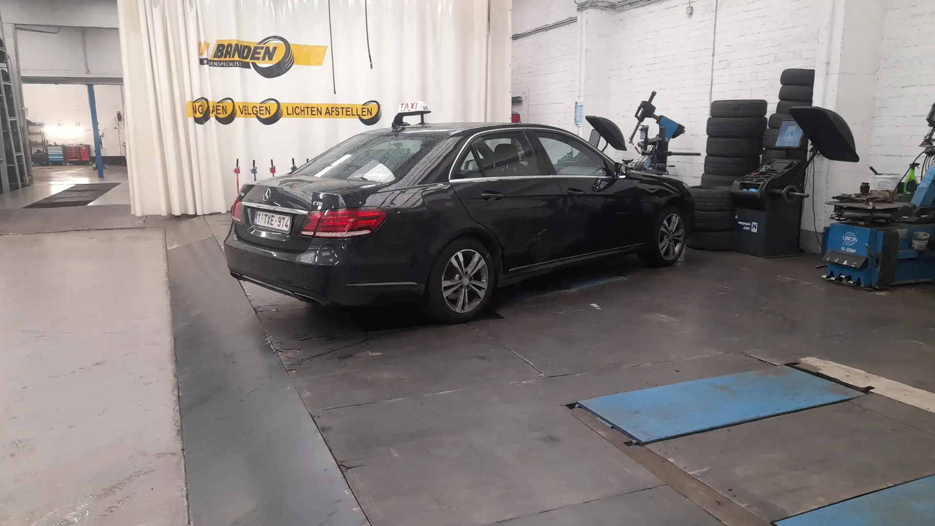 Mercedes-Benz E 250 CDI 7G-TRONIC Avantgarde - 1