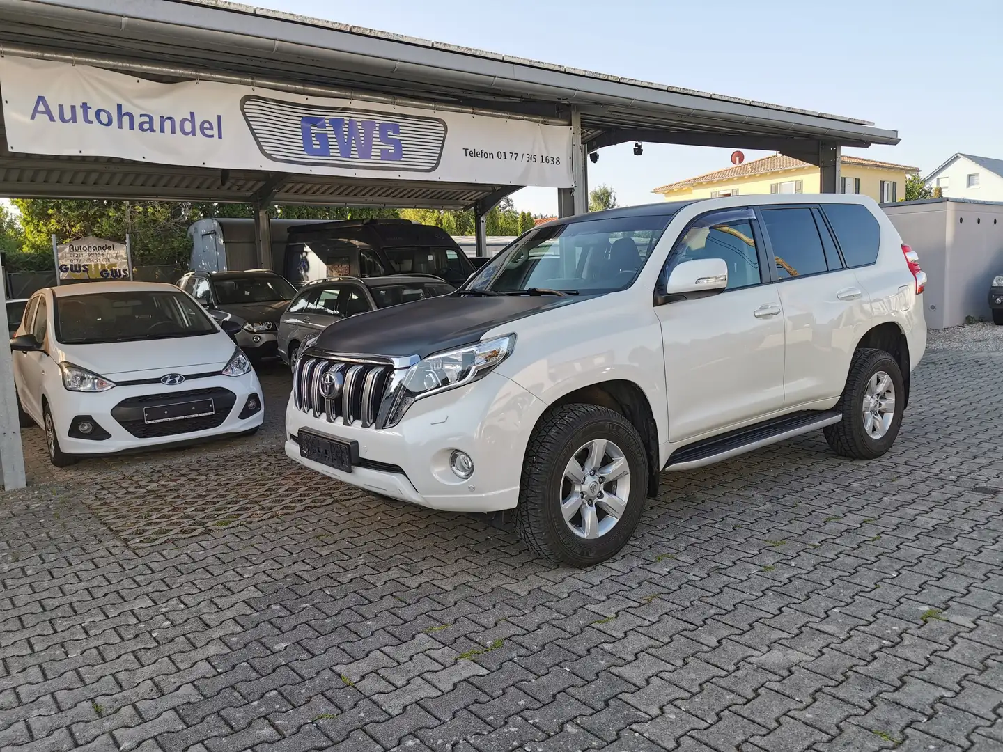 Toyota Land Cruiser 3.0 D-4D Automatik Life Blanc - 1