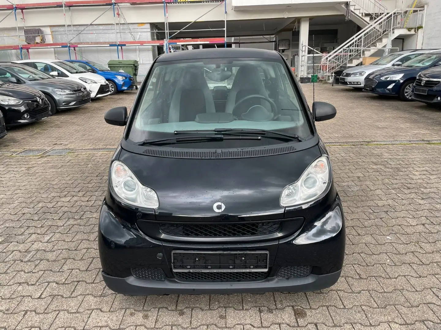 smart forTwo fortwo coupe Micro Hybrid Drive 45kW Schwarz - 2