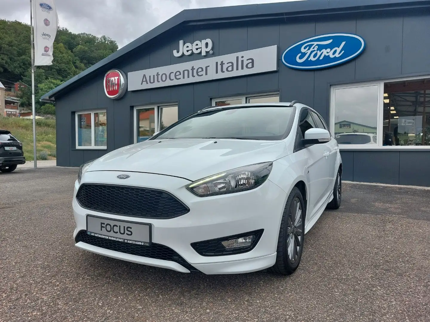 Ford Focus Turnier ST-Line Blanco - 1