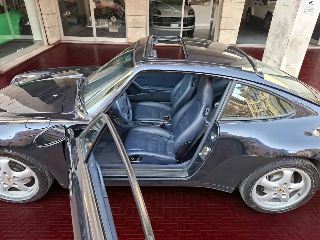 Porsche 993 CARRERA 2 Coupè 272cv, foto 10