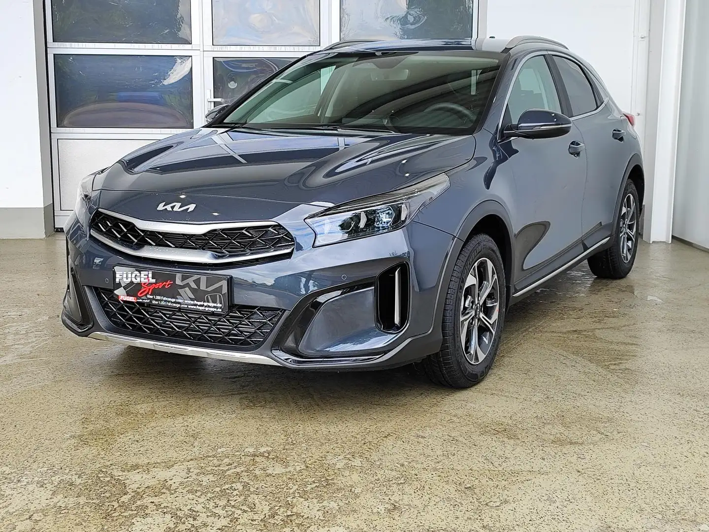 Kia XCeed 1.5 T-GDI Exclusive+ Winter|LED|Navi Gris - 2