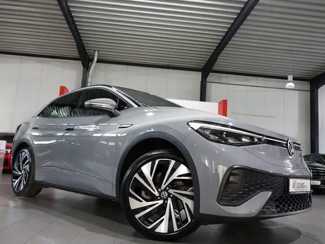 Volkswagen ID.5 PRO IQ.DRIVE 128 kW/ ACC+LANE, NAVI+, AHK