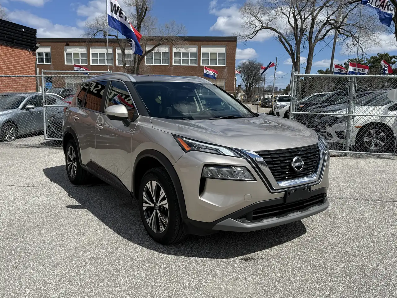 Nissan Rogue снимка Nissan Rogue