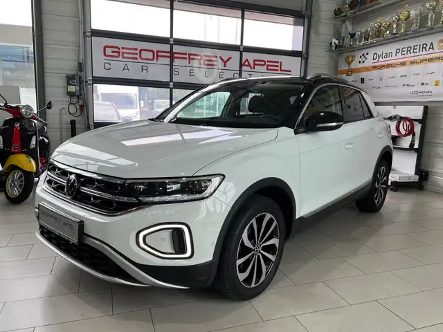 Volkswagen T-Roc 1.5 TSI 150 DSG STYLE,1 HAND,VIRTUAL,KAMERA,NAVI,C
