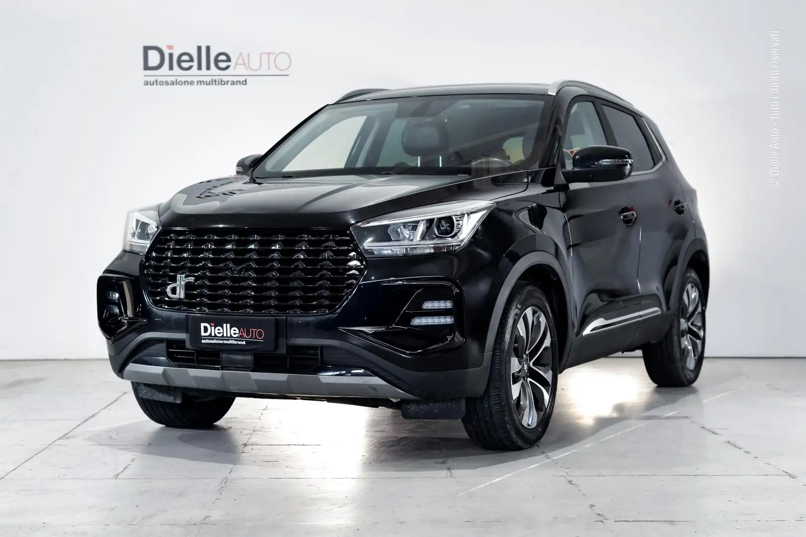 DR Automobiles DR5.0 DR 5.0 1.5 turbo Gpl 149cv cvt tetto in vetro Schwarz - 1