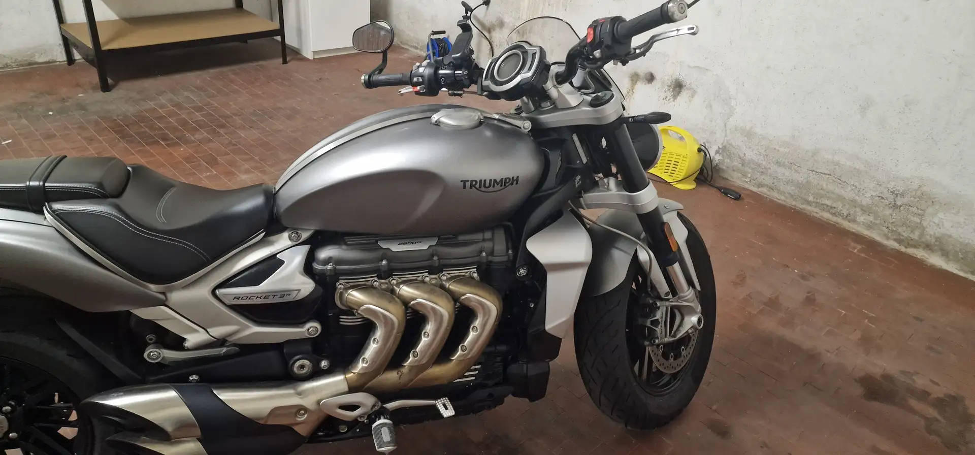 Triumph Rocket 3 R - 1