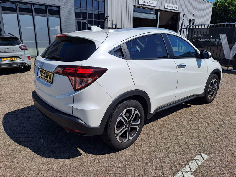 Honda HR-V 1.5 i-VTEC Executive | TREKHAAK | PANORAMADAK | NA — photo 4