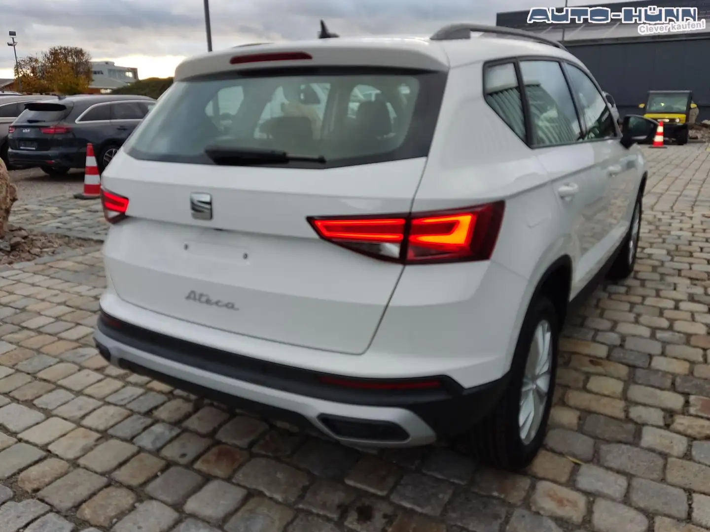 SEAT Ateca Style 1.5 TSI DSG 150 PS-AndroidAutoAppleCarPla... Weiß - 2