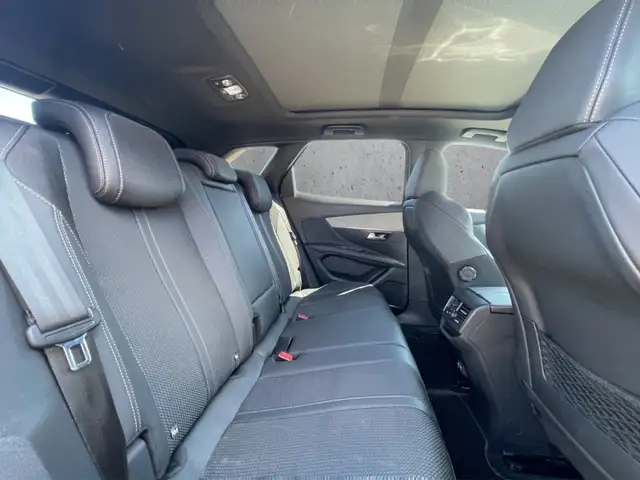 Peugeot 3008 view 14