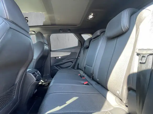 Peugeot 3008 view 8