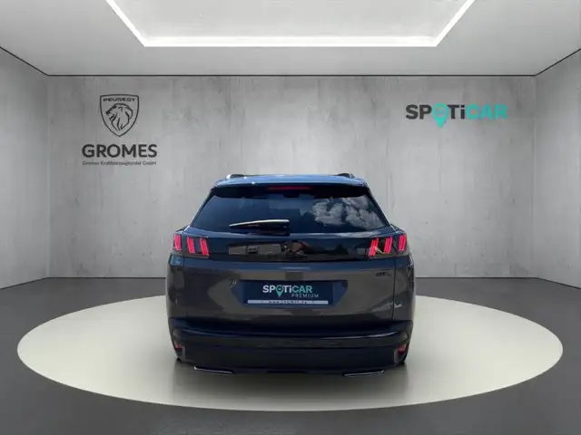Peugeot 3008 view 4