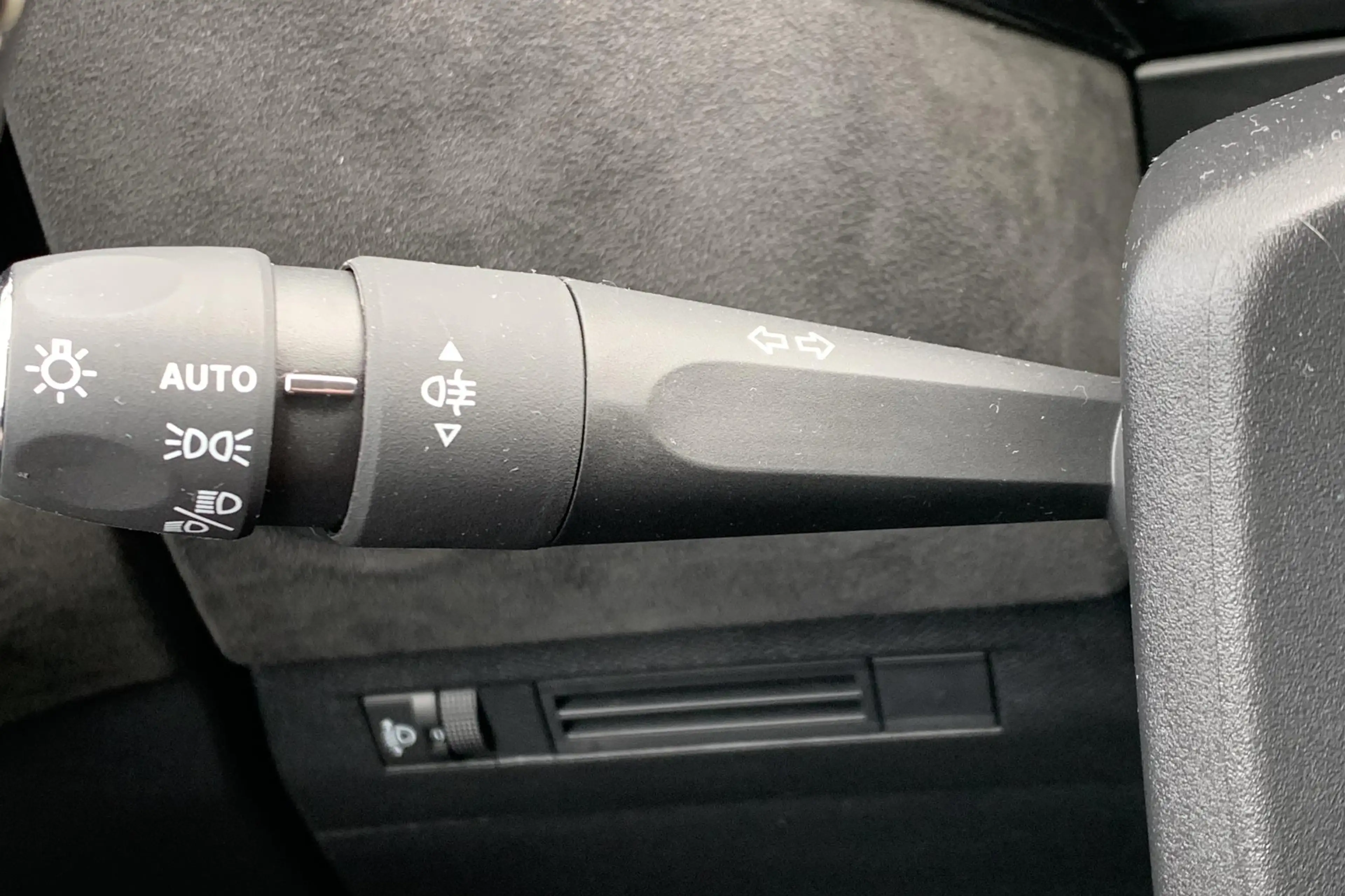 DS Automobiles DS 4 1.2 PureTech Performance Line+ — photo 11