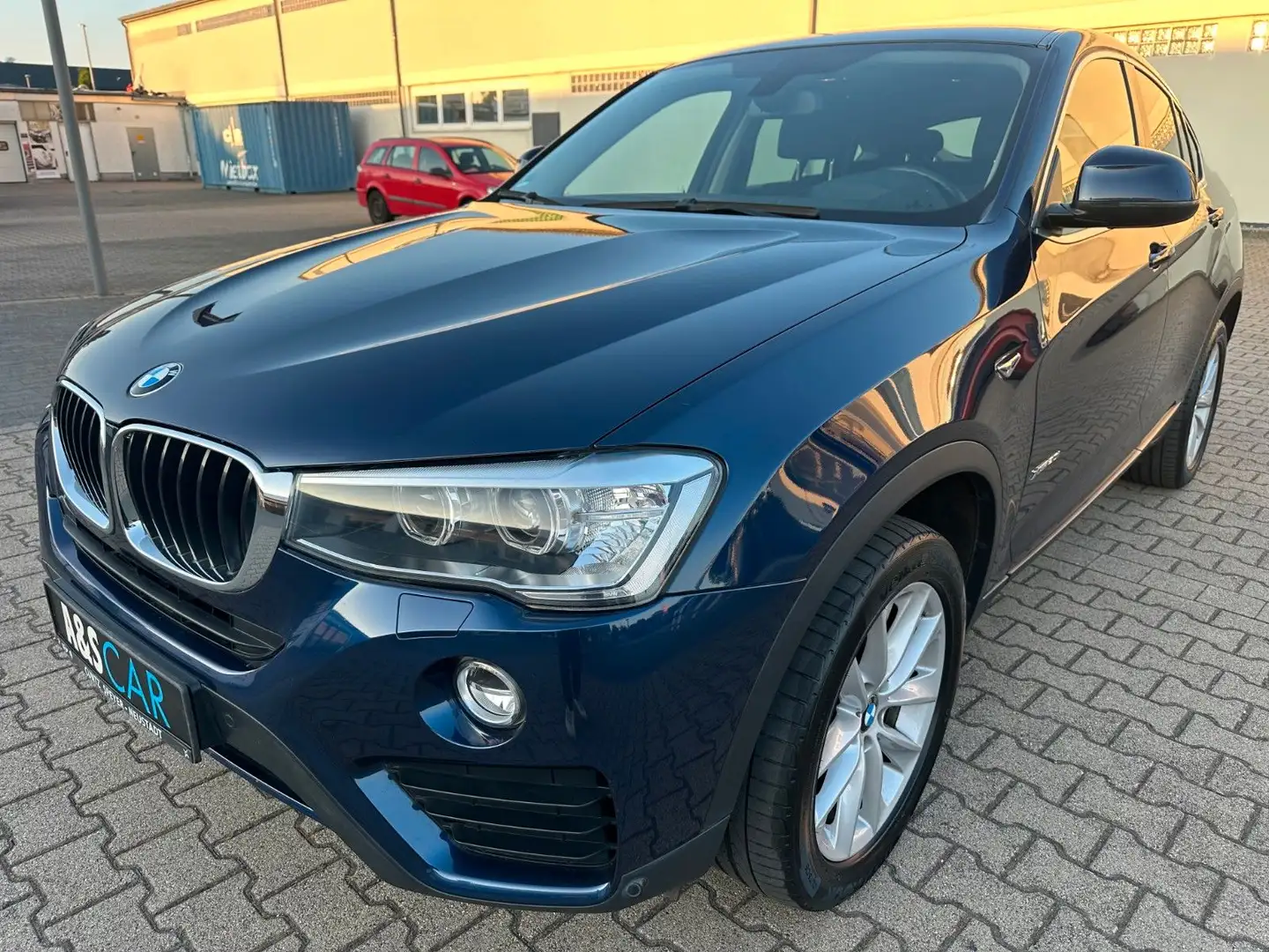 BMW X4 xDrive 20 i-NAVI-PDC-HEAD UP-KAMERA Blau - 1