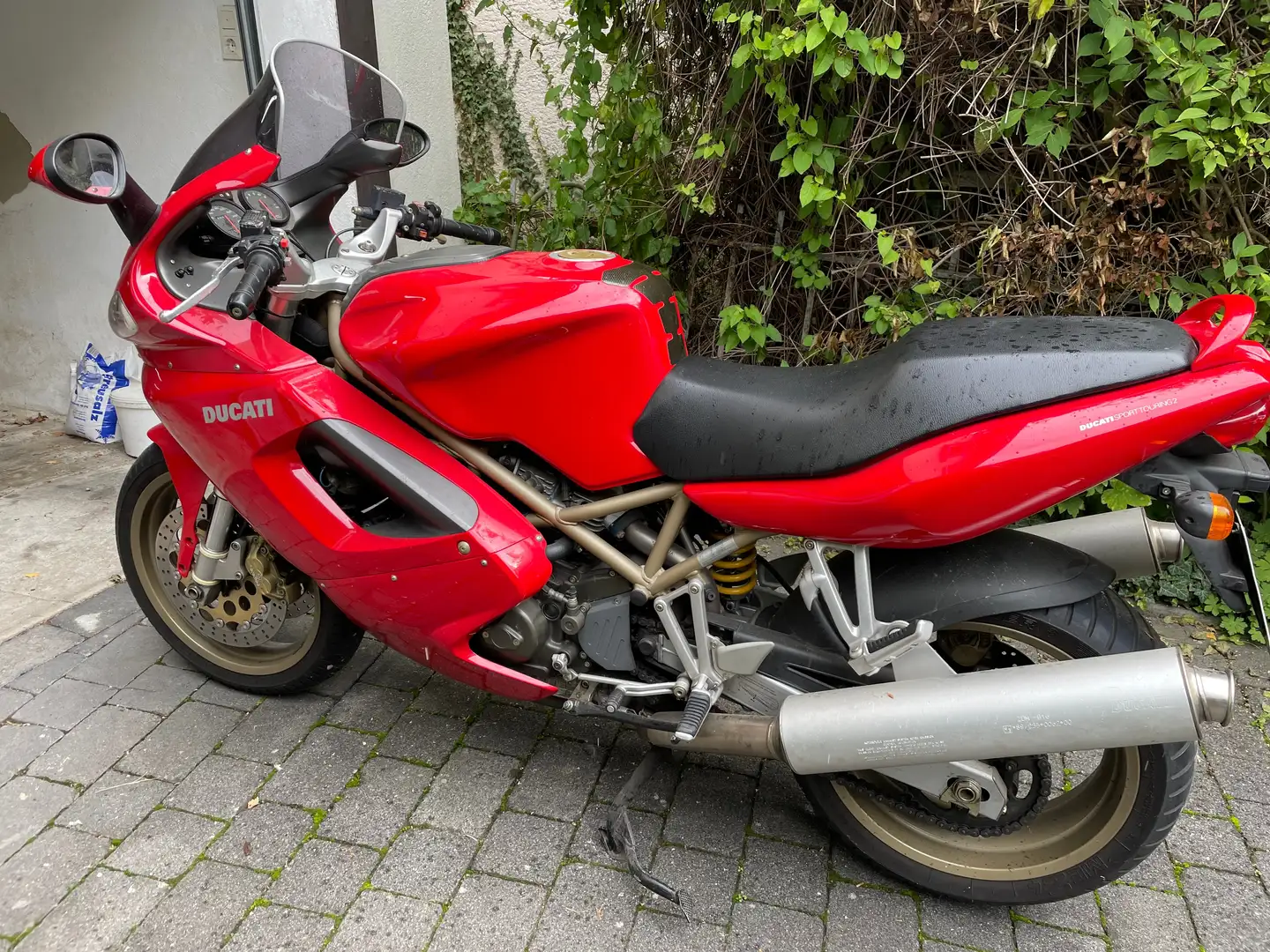 Ducati ST 2 Rood - 2