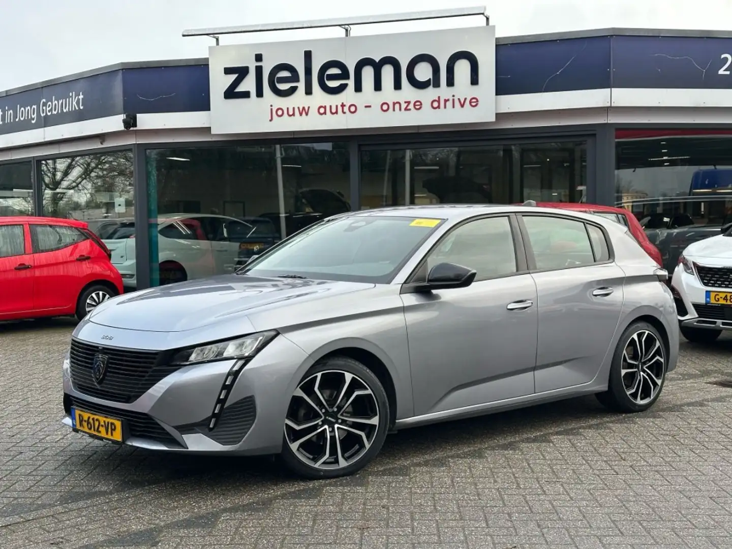 Peugeot 308 1.2 PureTech Active Pack Business - Carplay Grijs - 1