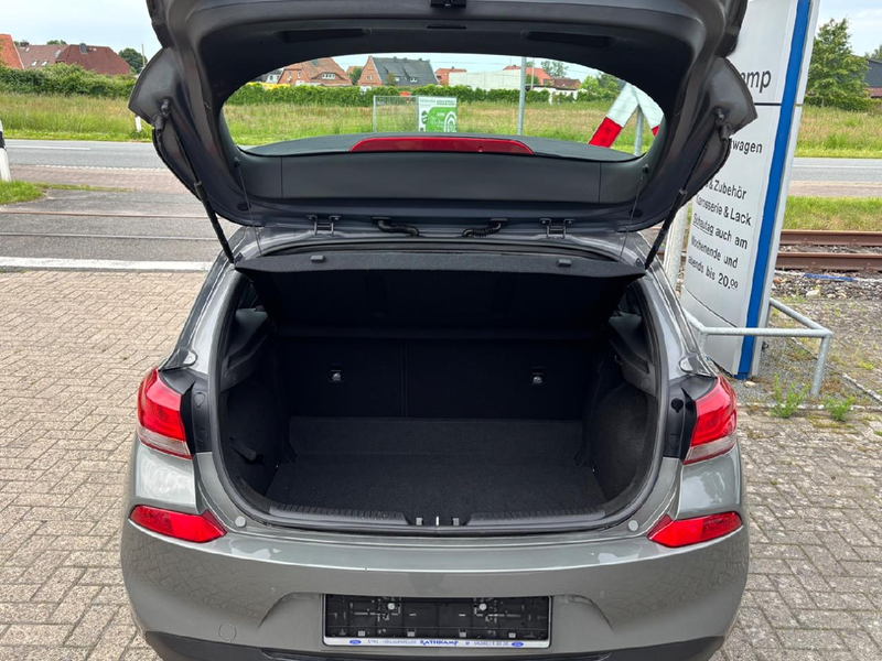 Hyundai i30 Select — photo 6