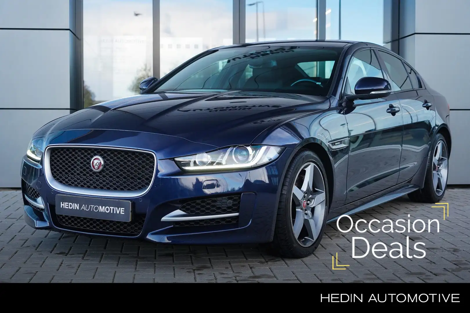 Jaguar XE 2.0 R-Sport | Navigatie | Camera | Stoelverwarming Bleu - 1