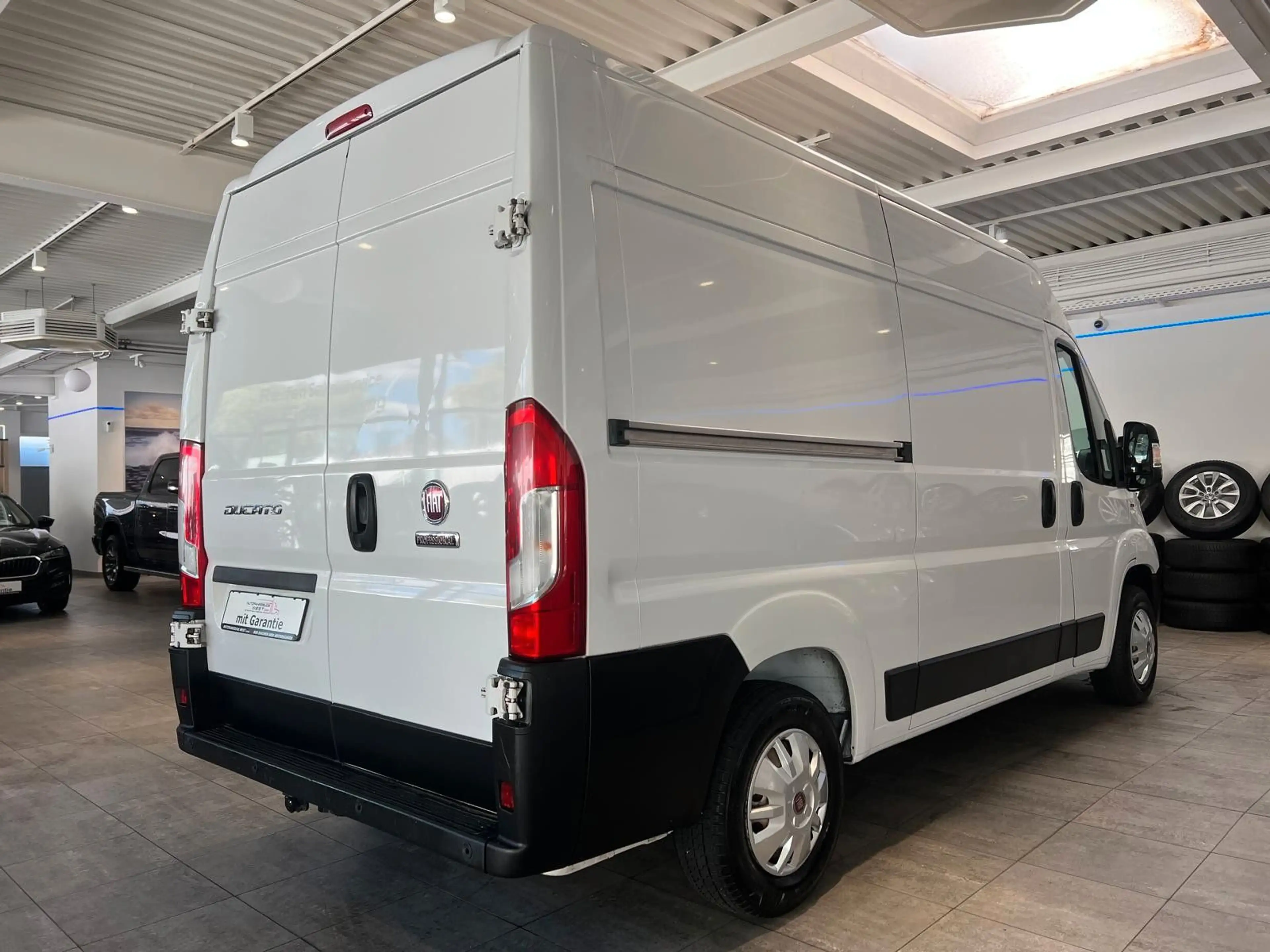 Fiat Ducato 2,3 Blue-HDI *Hoch+Lang*L2-H2*Garantie* — photo 4