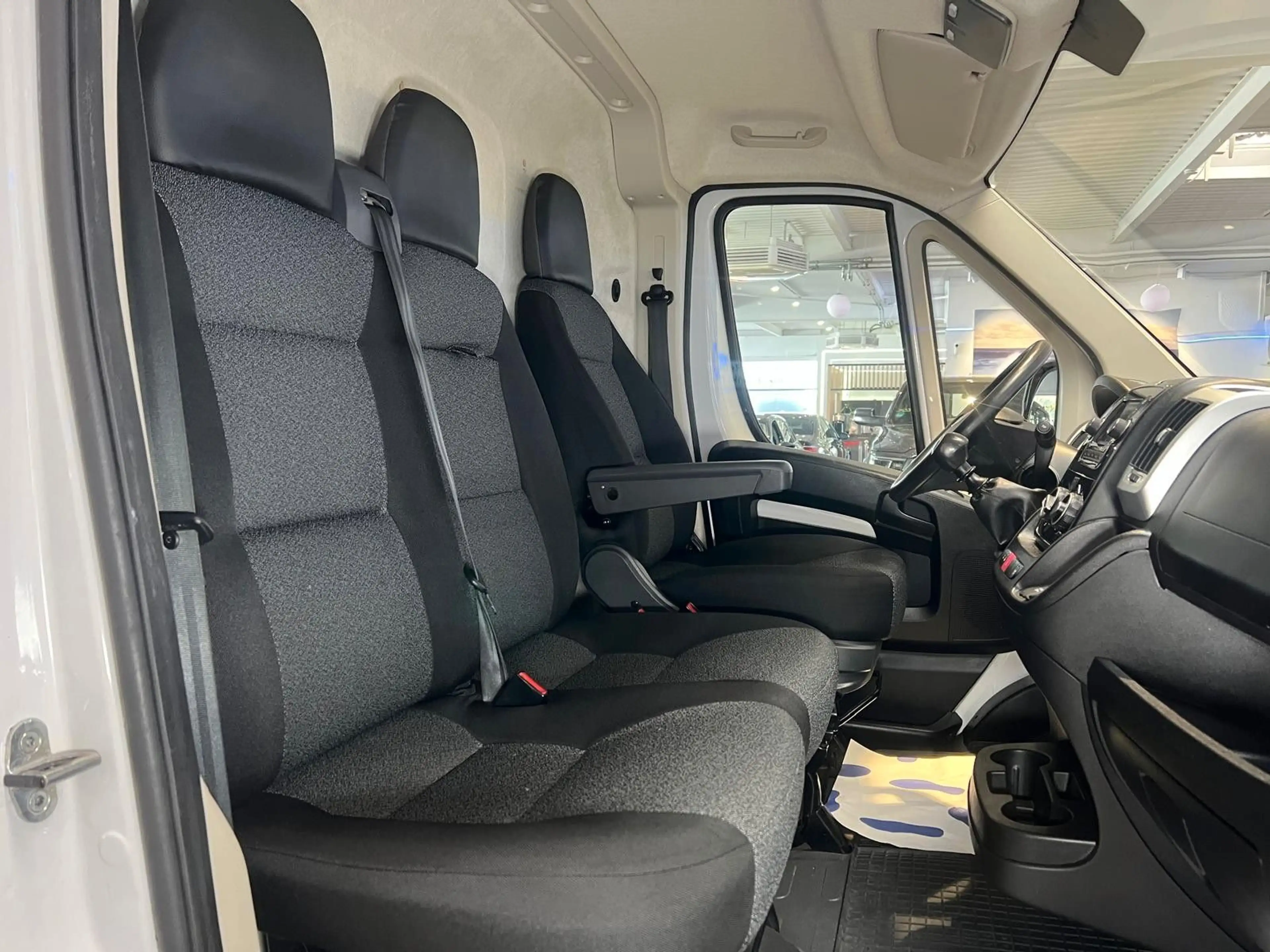 Fiat Ducato 2,3 Blue-HDI *Hoch+Lang*L2-H2*Garantie* — photo 14