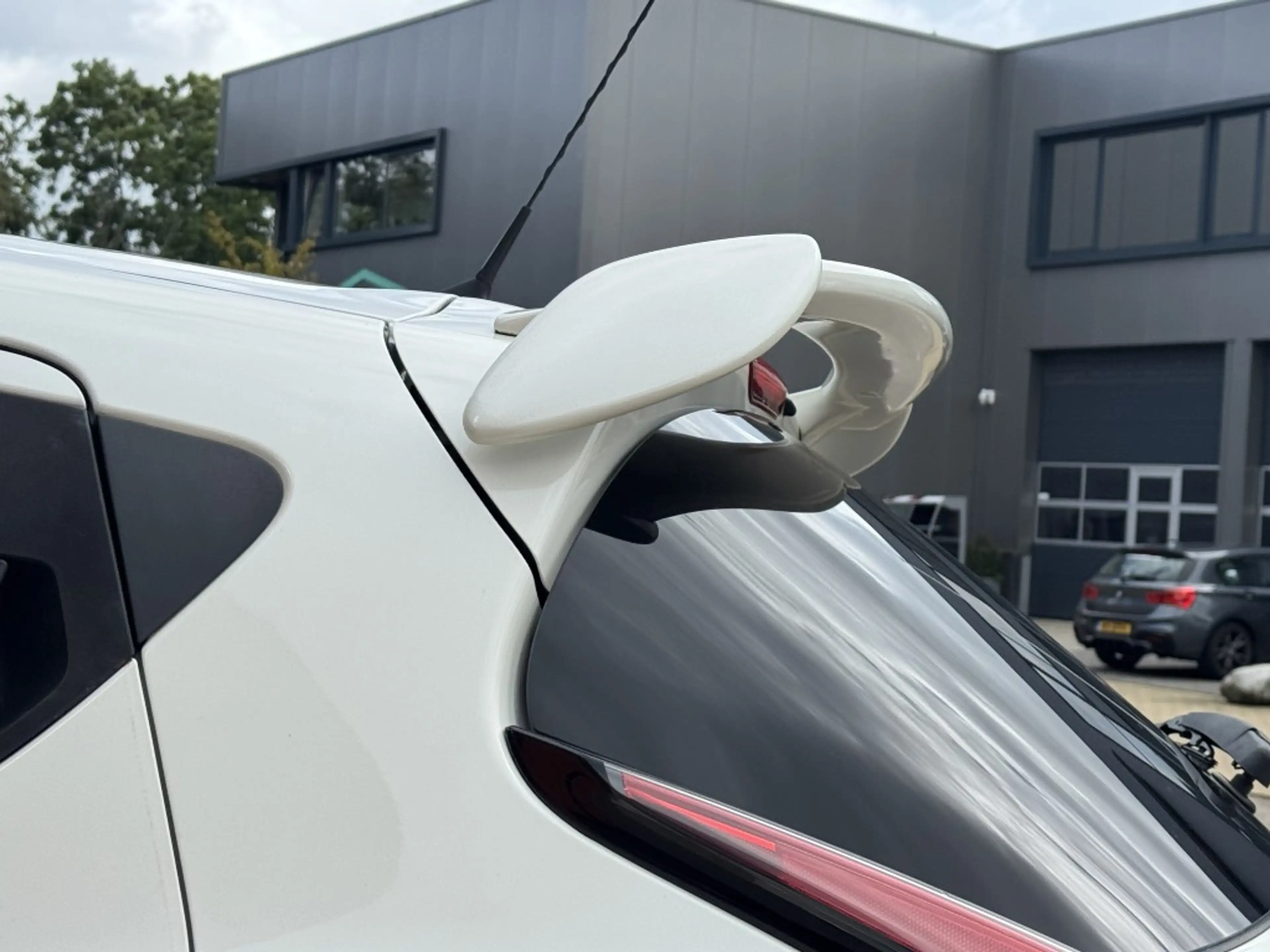 Nissan Juke 1.2 DIG-T S/S Connect Edition — photo 20