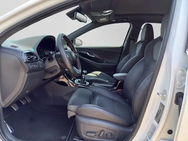 Hyundai I30 view 8