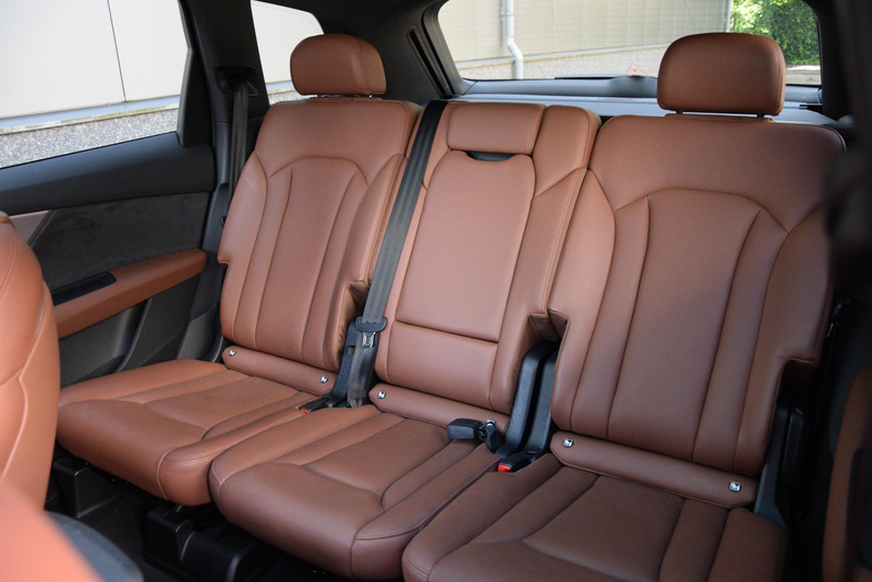 Audi Q7 55 TFSI e quattro | Audi dealer onderhouden | trek — photo 13