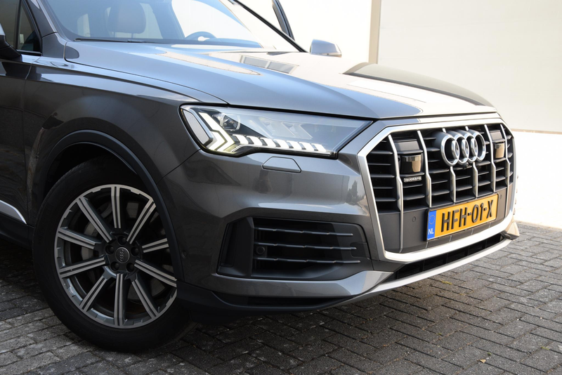 Audi Q7 55 TFSI e quattro | Audi dealer onderhouden | trek — photo 31