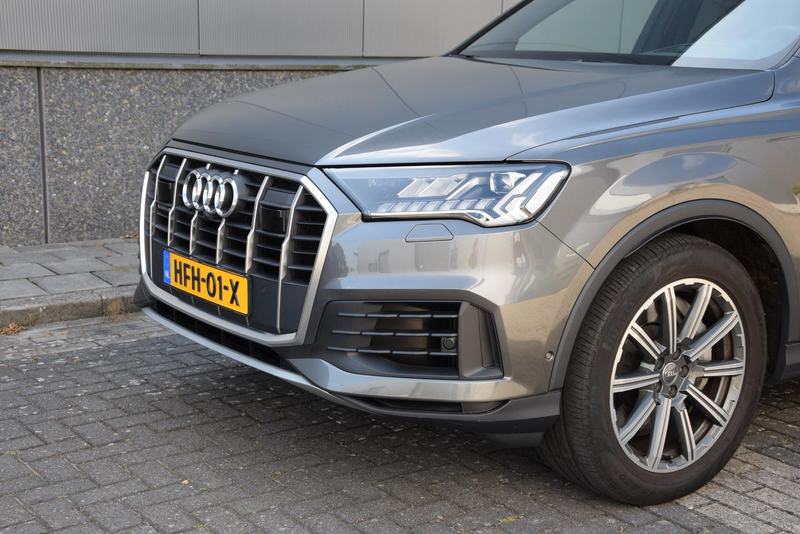 Audi Q7 55 TFSI e quattro | Audi dealer onderhouden | trek — photo 3